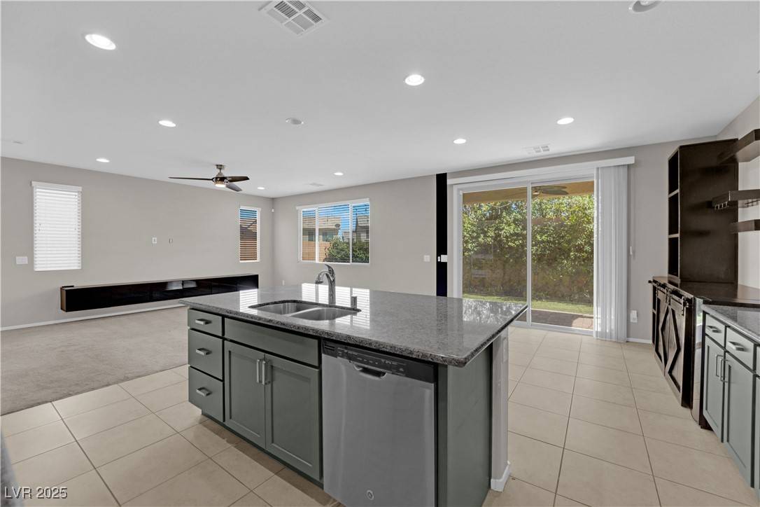 Las Vegas, NV 89148,8969 Rice Peak ST