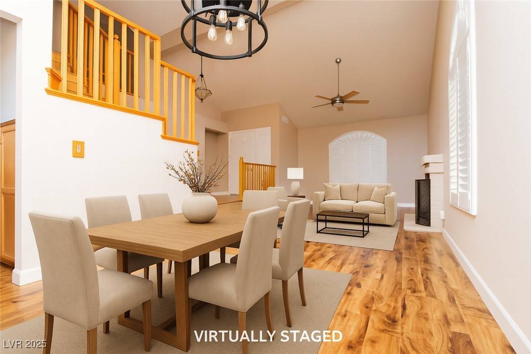 Henderson, NV 89014,914 Crowfoot CIR