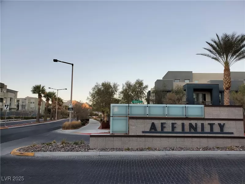 11251 Hidden Peak AVE #212, Las Vegas, NV 89135