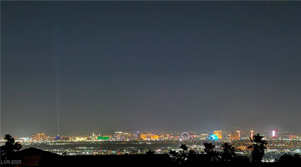 Henderson, NV 89015,260 Milan ST