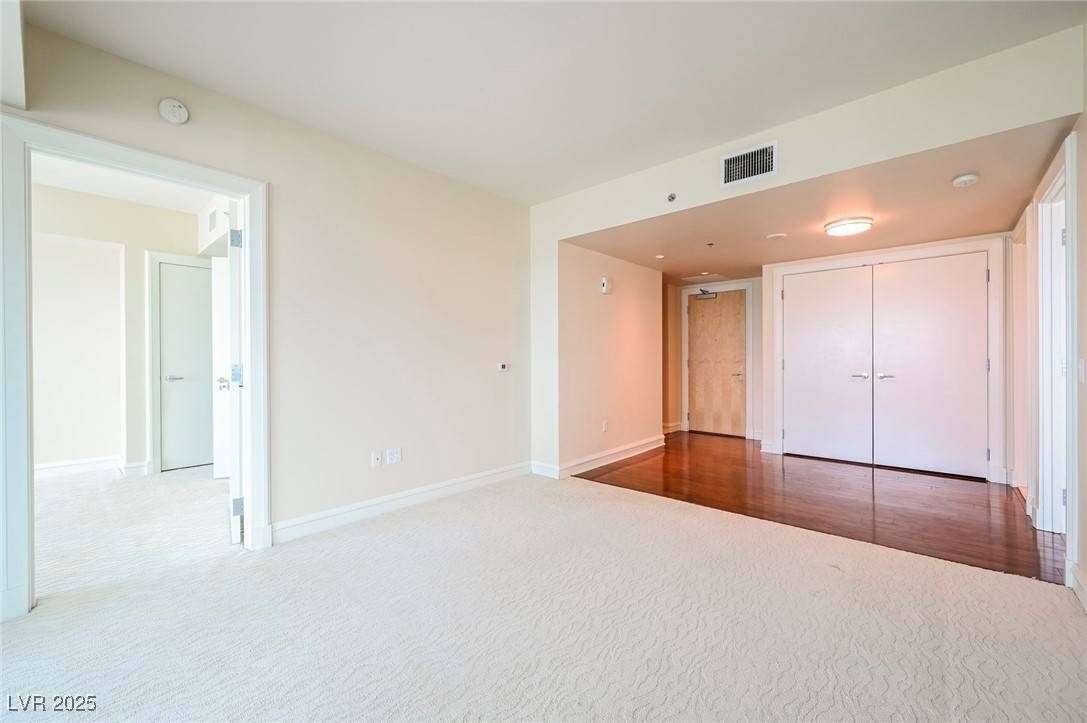 Las Vegas, NV 89109,2700 Las Vegas BLVD #2904