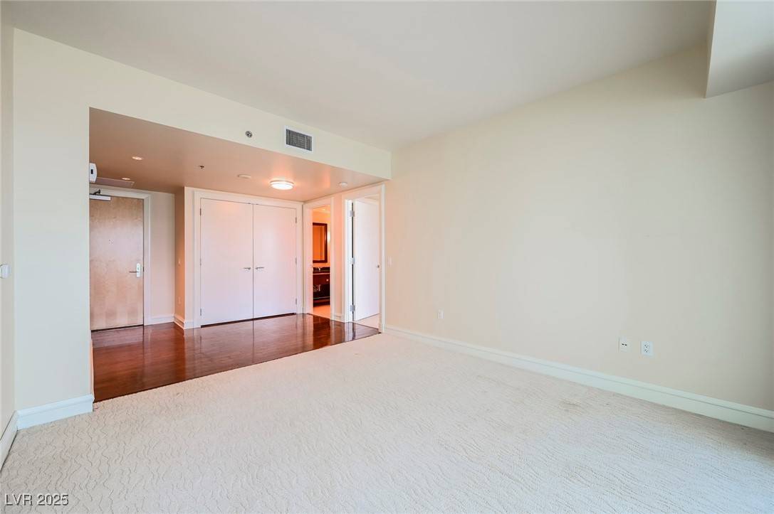 Las Vegas, NV 89109,2700 Las Vegas BLVD #2904