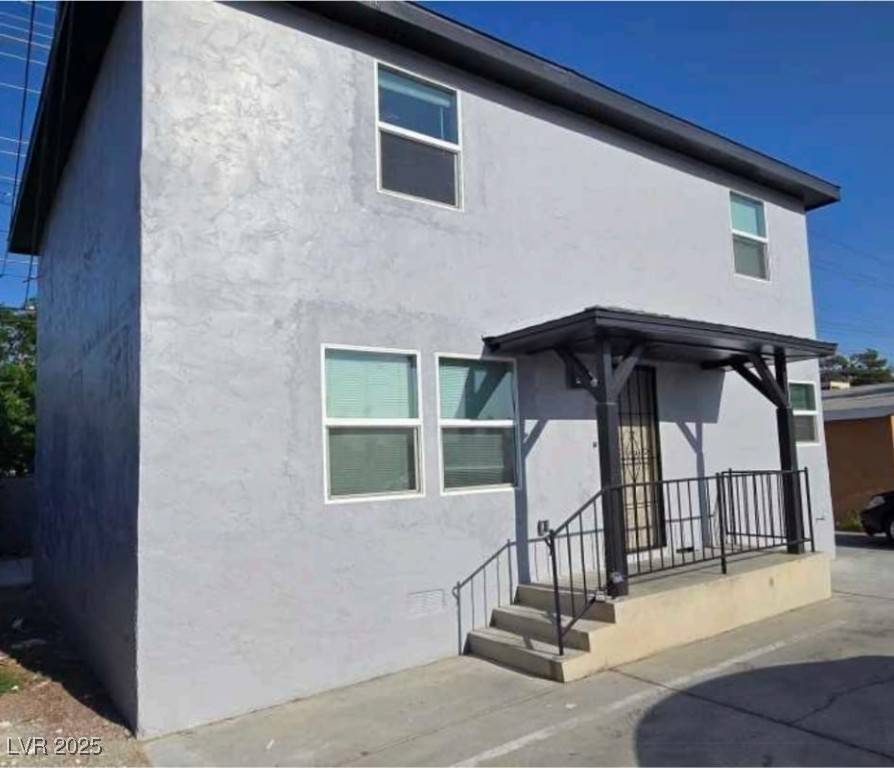 North Las Vegas, NV 89030,2121 Carroll ST #C&D