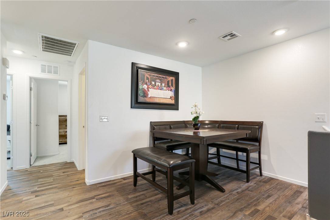 Las Vegas, NV 89115,4594 Townwall ST
