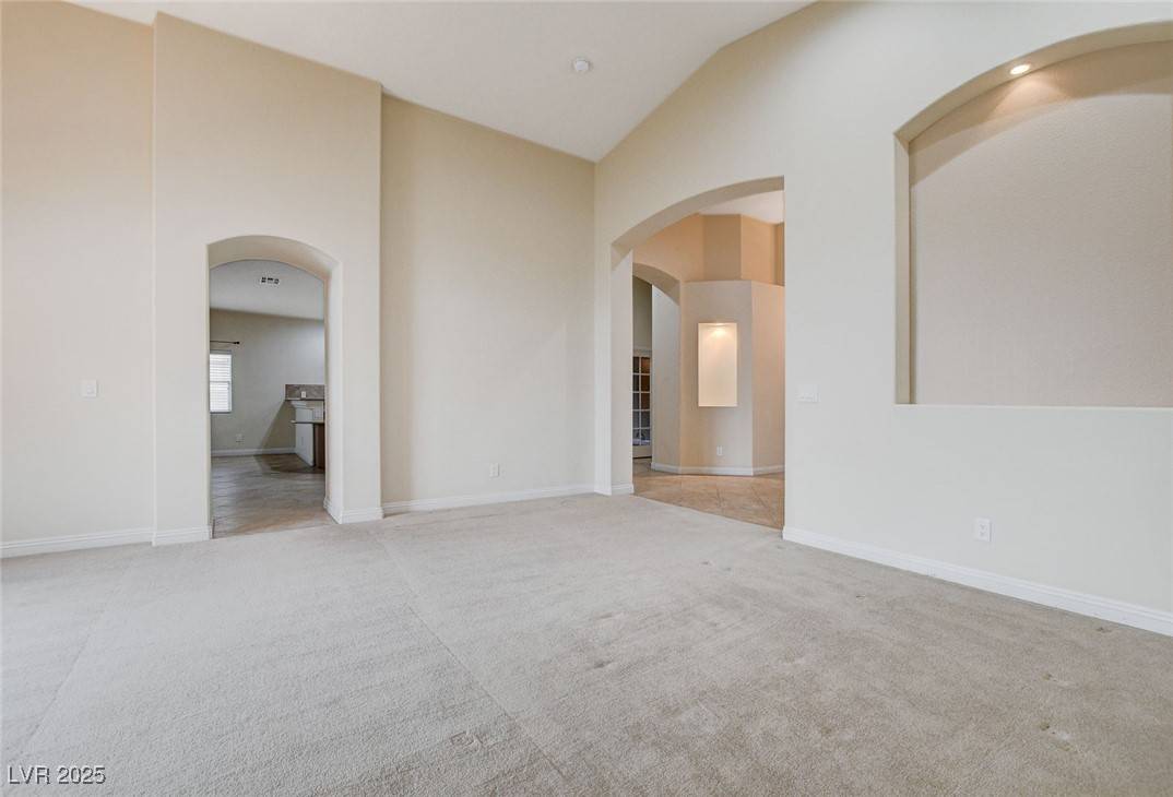 Las Vegas, NV 89139,5648 Dorian Black AVE
