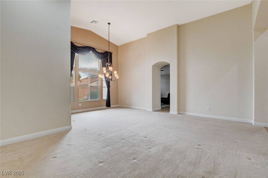 Las Vegas, NV 89139,5648 Dorian Black AVE