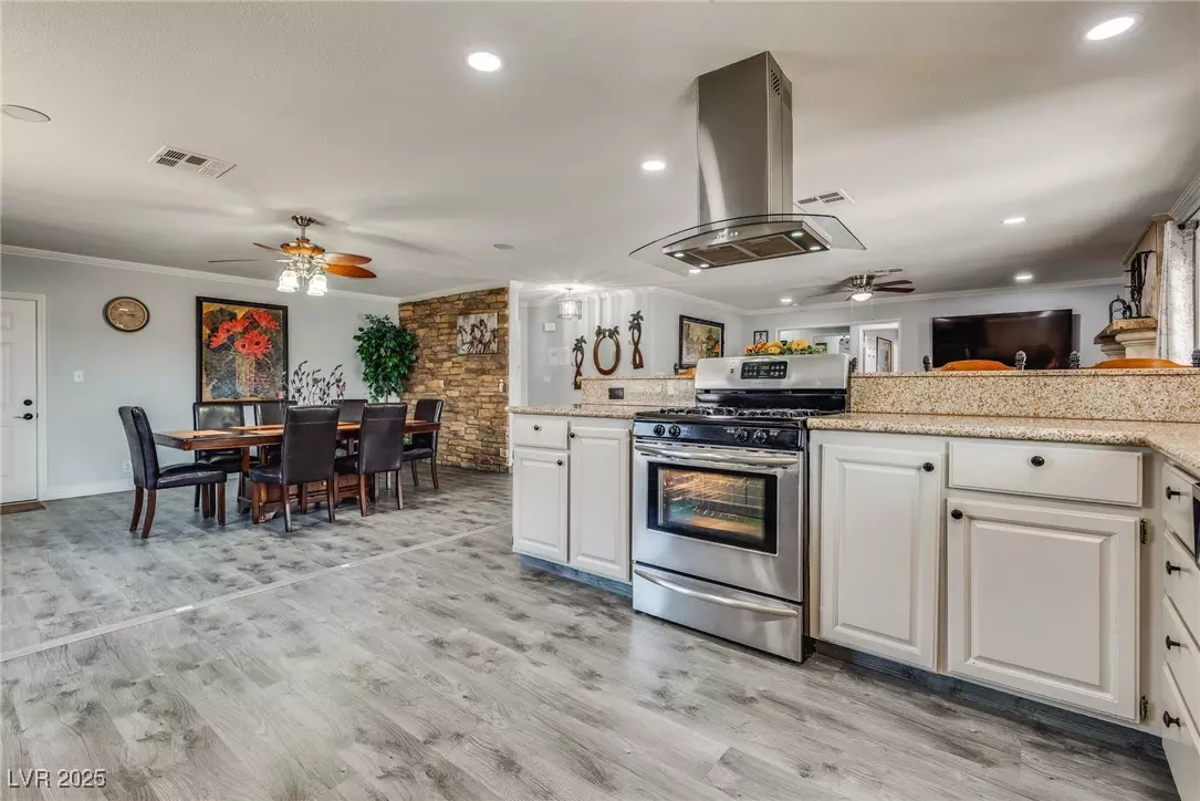 Las Vegas, NV 89119,5403 Tamarus ST