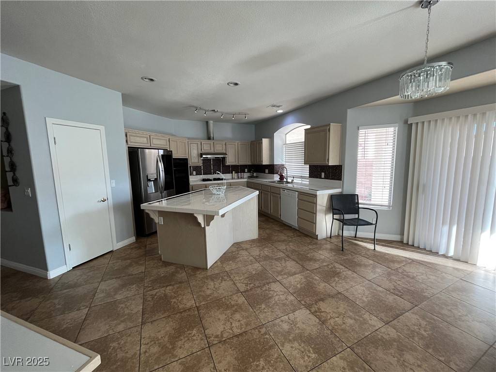 North Las Vegas, NV 89032,Address not disclosed