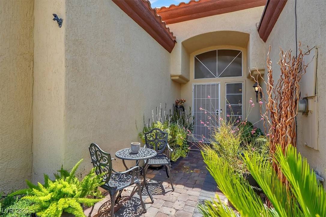 Las Vegas, NV 89134,2408 Dove Valley CT