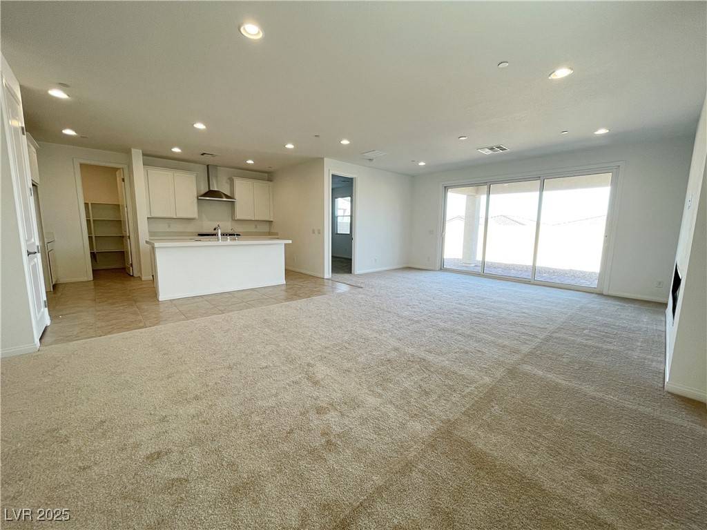 Las Vegas, NV 89166,8820 Scalpay ST