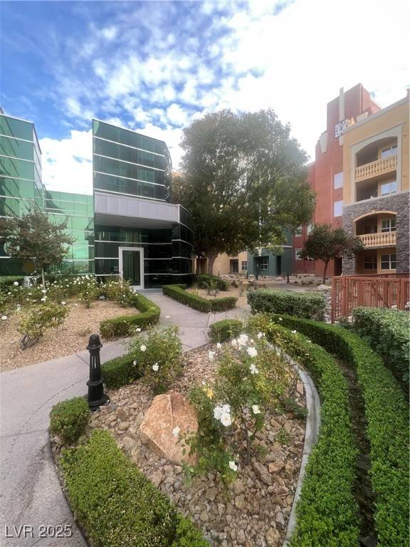 Las Vegas, NV 89123,68 E SERENE AVE #117