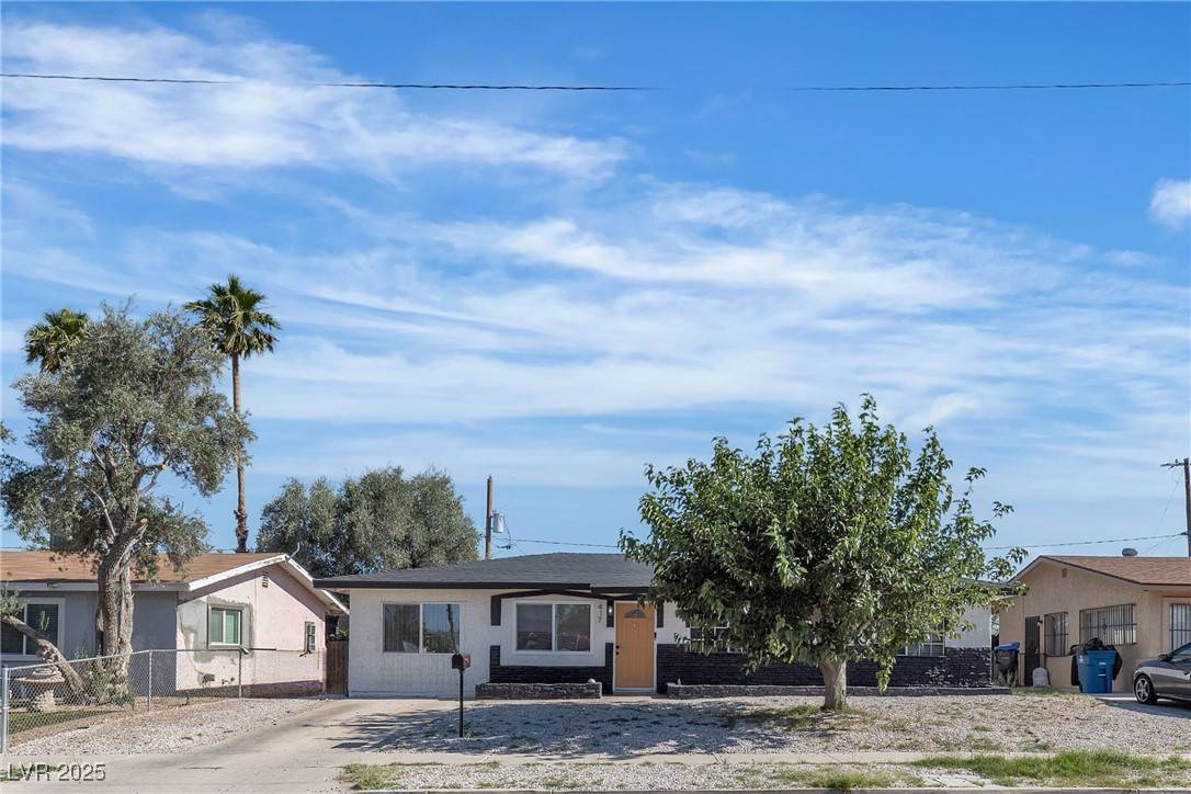 Las Vegas, NV 89106,417 Freeman AVE