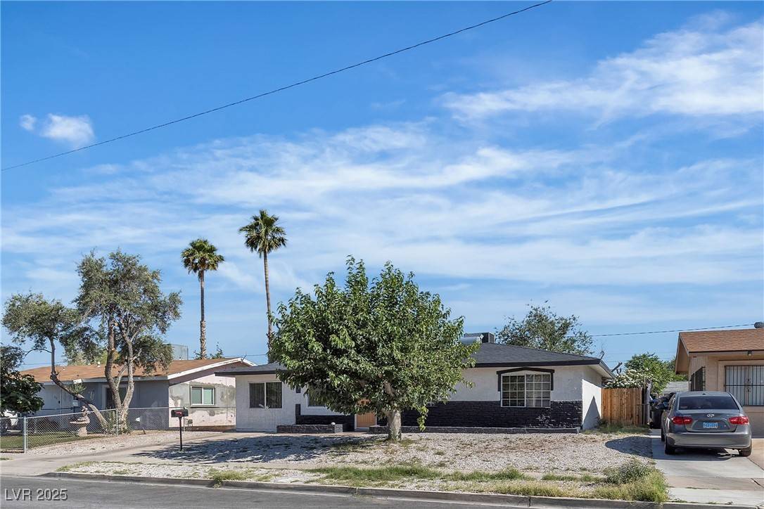 Las Vegas, NV 89106,417 Freeman AVE