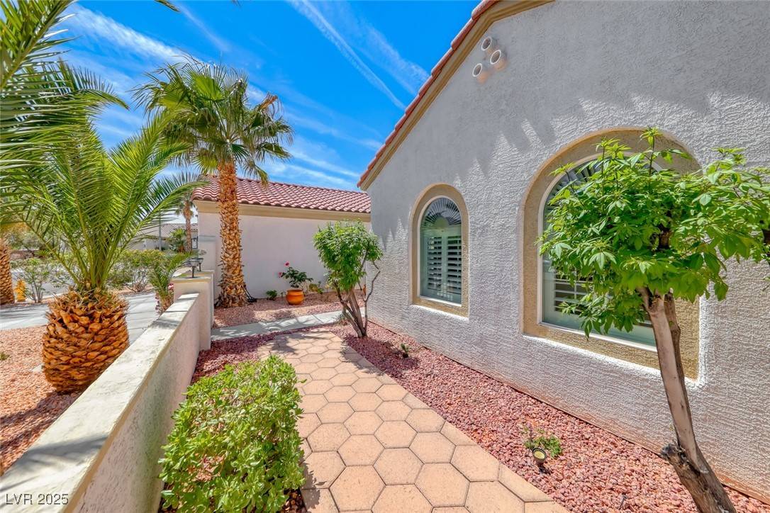 Henderson, NV 89044,2377 Baldwinville CT