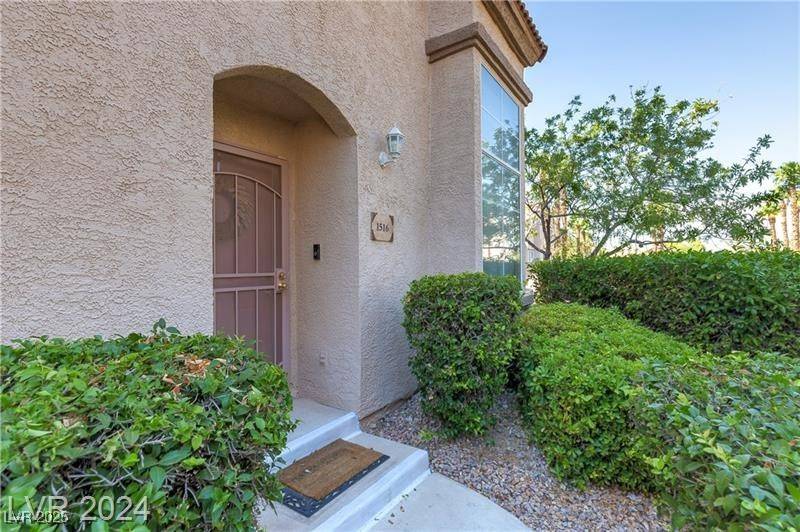 Las Vegas, NV 89128,1516 Faldo ST
