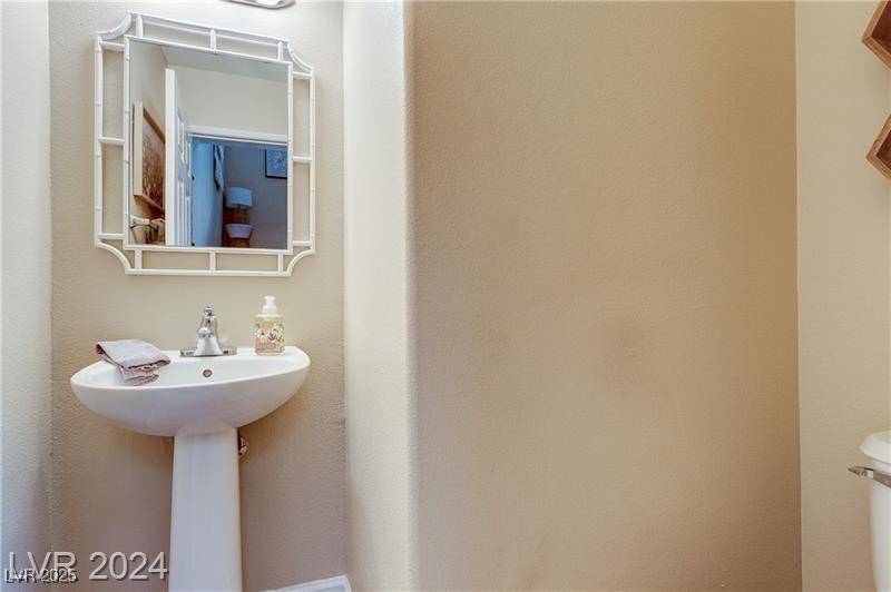 Las Vegas, NV 89128,1516 Faldo ST