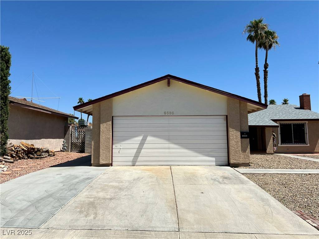 6586 Baywood AVE, Las Vegas, NV 89103