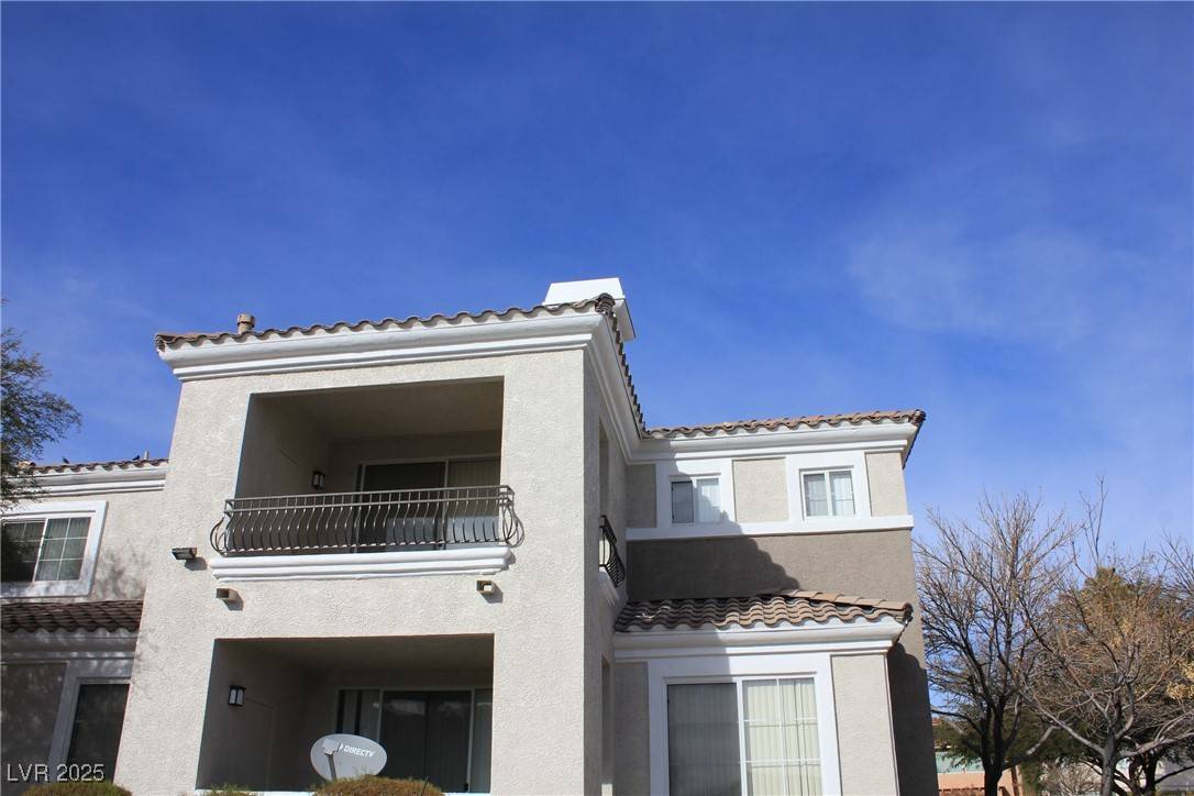 2325 Windmill Pkwy #222, Henderson, NV 89074