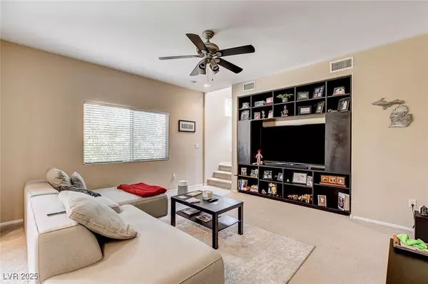 Las Vegas, NV 89179,10628 Moss Lake ST