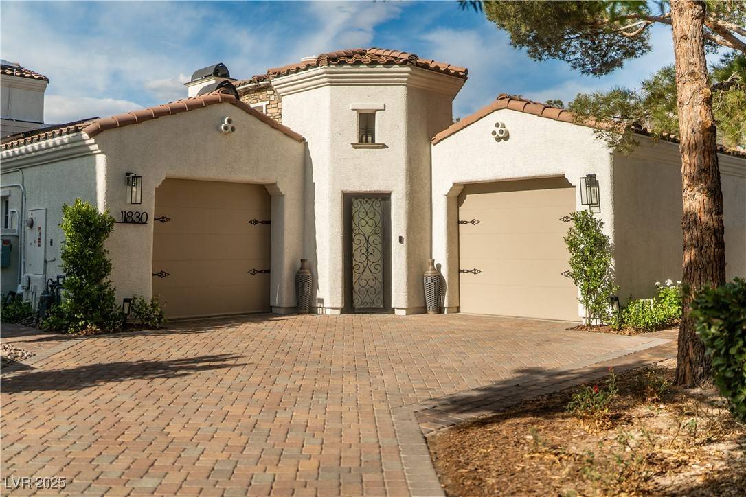 11830 KINGSBARNS CT, Las Vegas, NV 89141