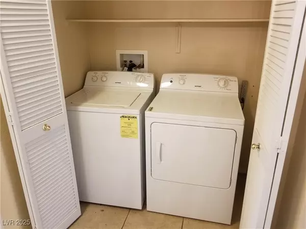 Las Vegas, NV 89149,9524 Cabot Falls AVE