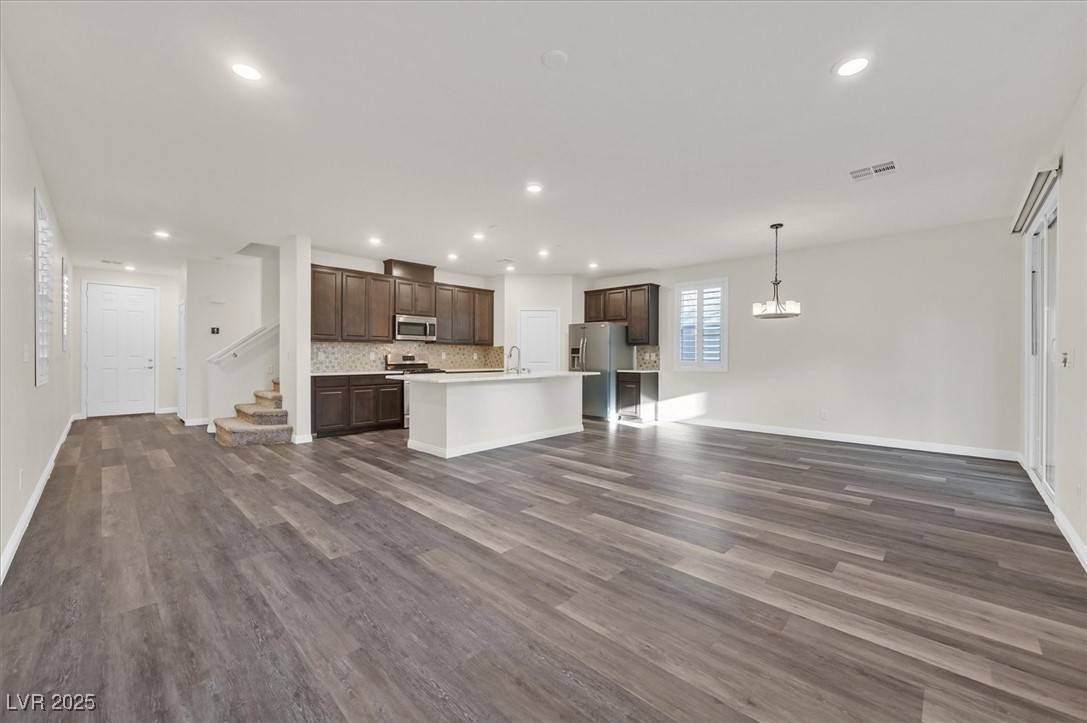 Las Vegas, NV 89178,9327 Ettrick CT