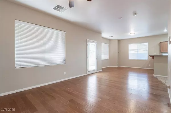 Las Vegas, NV 89149,8941 Bentonville CT