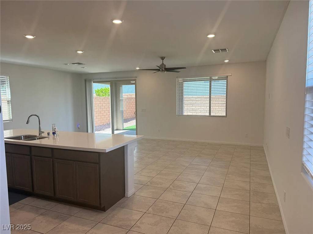 Las Vegas, NV 89135,10628 Silver Pond AVE