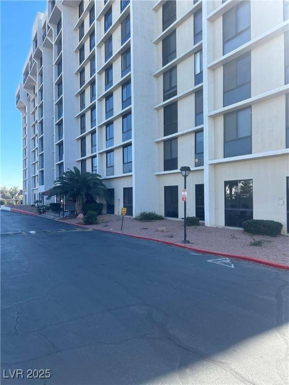 Las Vegas, NV 89119,3930 University Center DR #806