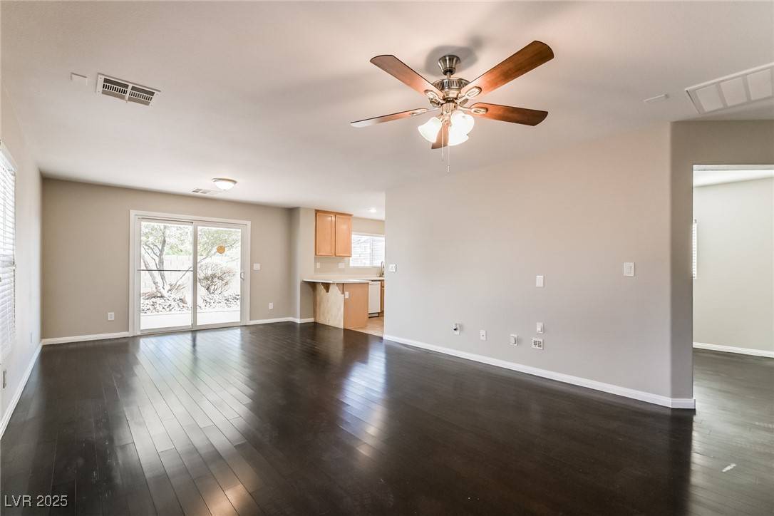 Las Vegas, NV 89141,6305 Climbing Vine AVE