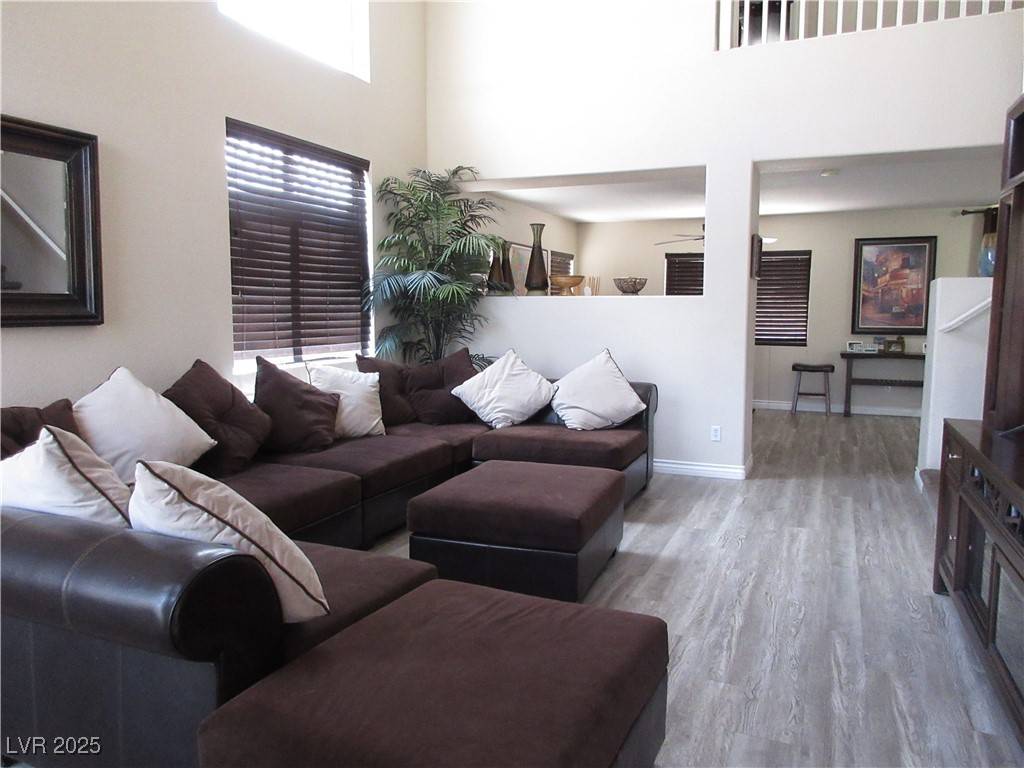 Las Vegas, NV 89183,10013 Solid Lime ST