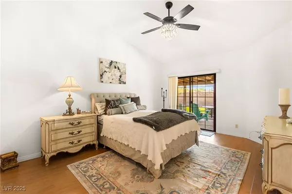 Las Vegas, NV 89121,3935 Saddlewood CT