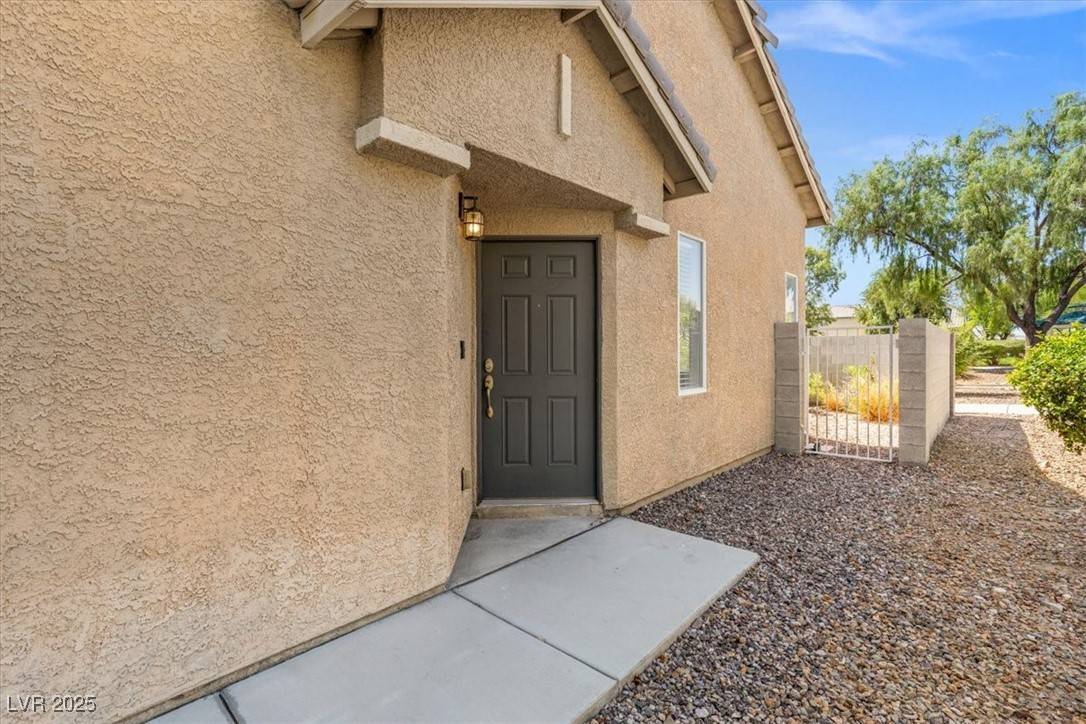 Las Vegas, NV 89149,9437 Plover Falls AVE