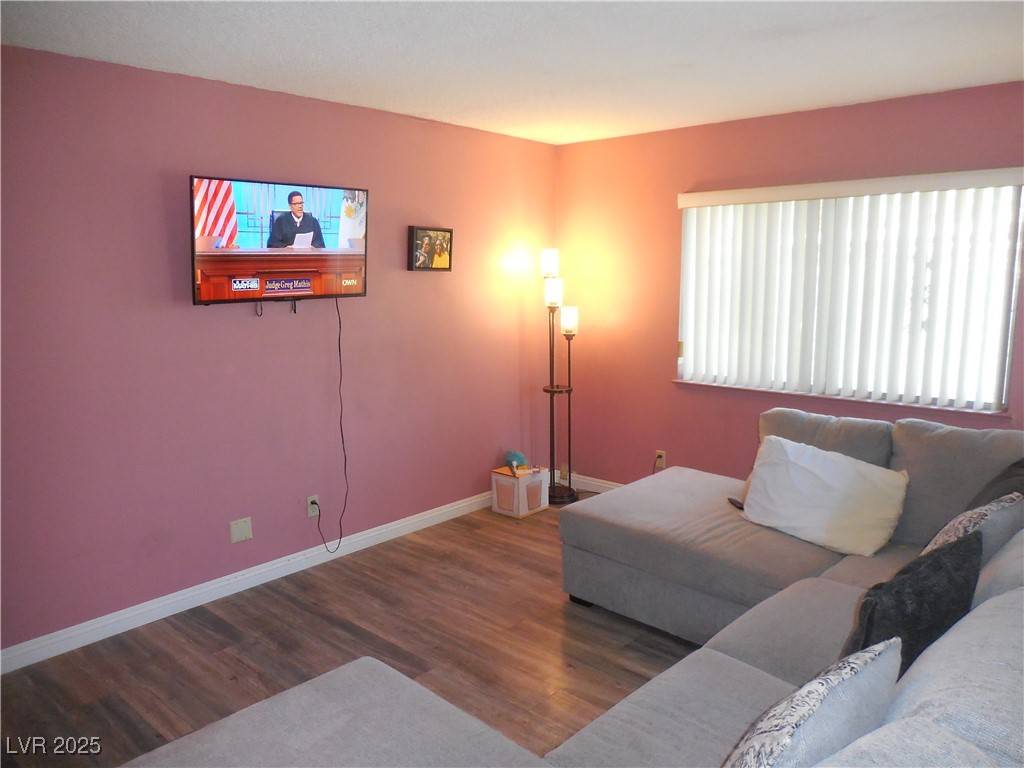 Las Vegas, NV 89110,81 Lupin CT
