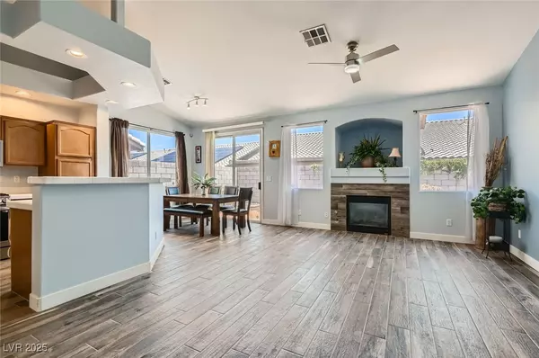 Henderson, NV 89074,216 Twin Creek ST