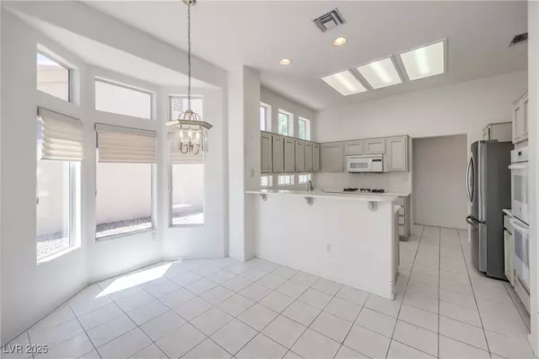 Las Vegas, NV 89134,2404 Spring Water DR