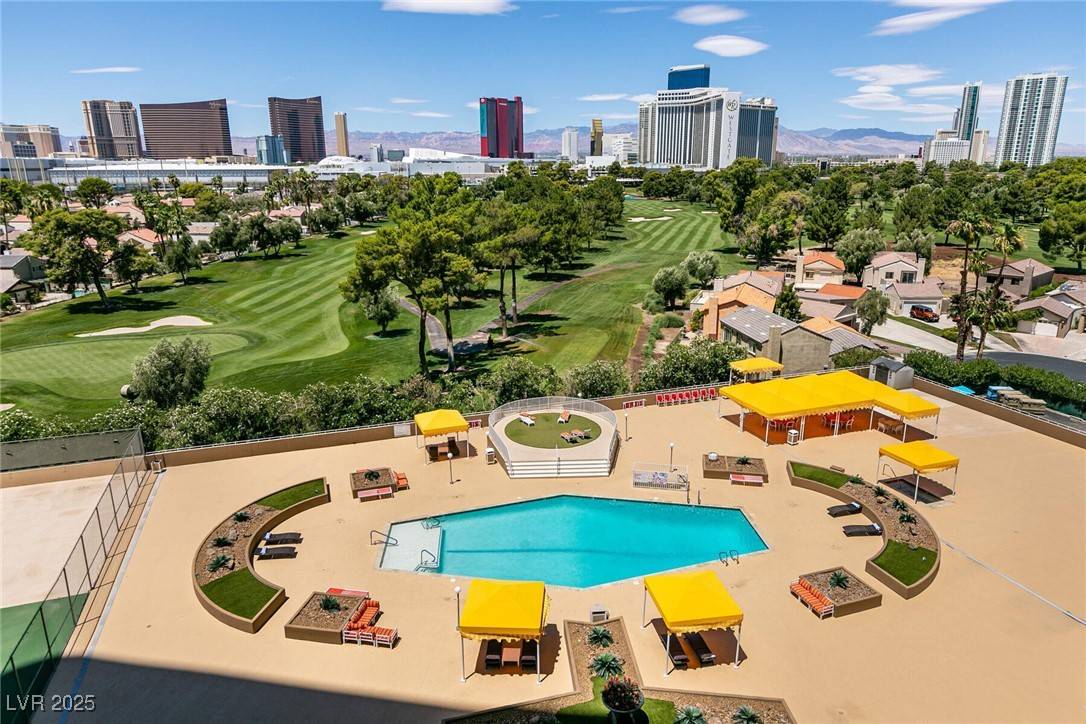 Las Vegas, NV 89109,3111 Bel Air DR #9E