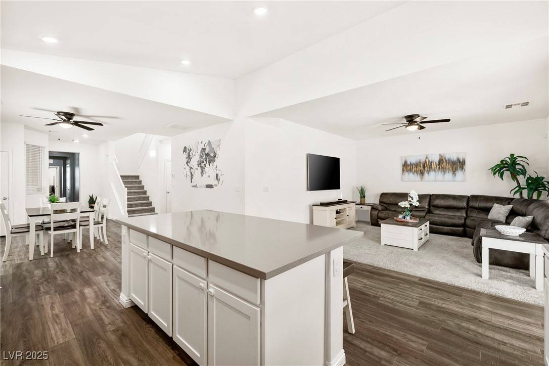4360 Panoramic View AVE, North Las Vegas, NV 89084