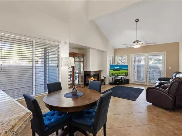 Las Vegas, NV 89117,8961 Clairton CT