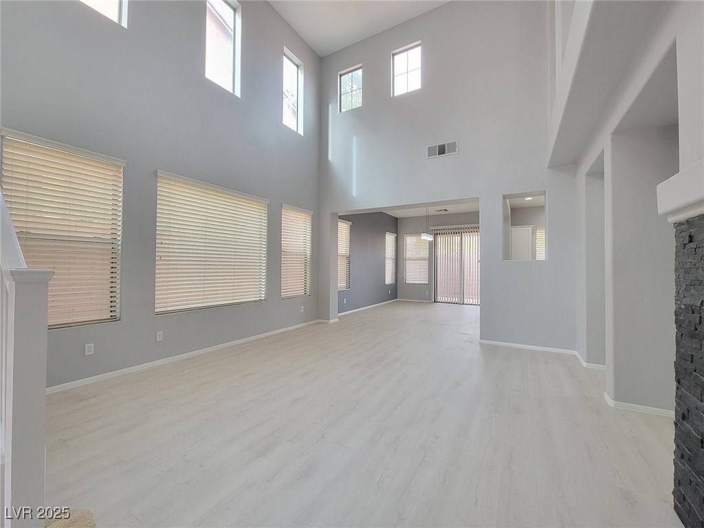 10482 Calico Pines AVE, Las Vegas, NV 89135