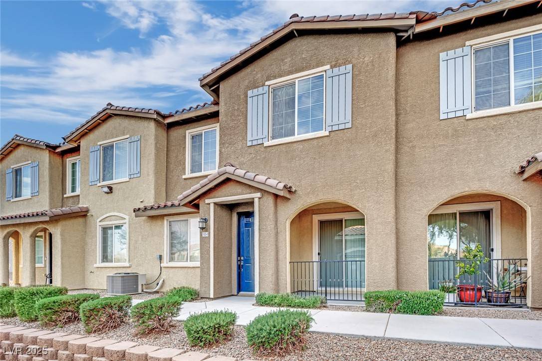 8520 Insignia AVE #104, Las Vegas, NV 89178