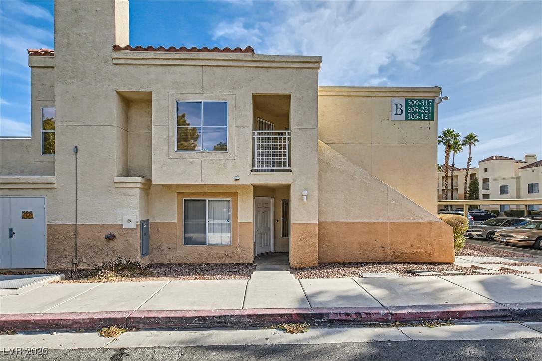 5000 Red Rock ST #105, Las Vegas, NV 89118