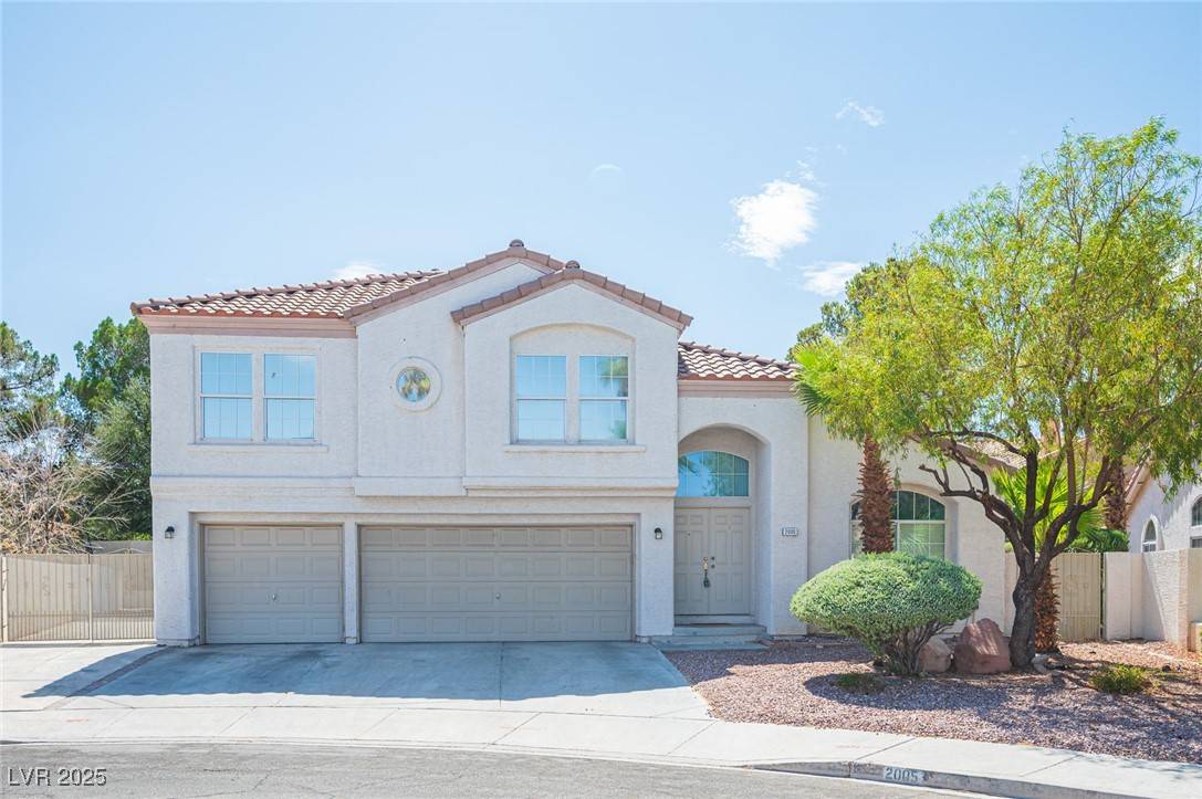 2005 Cedar Hills ST, Las Vegas, NV 89128