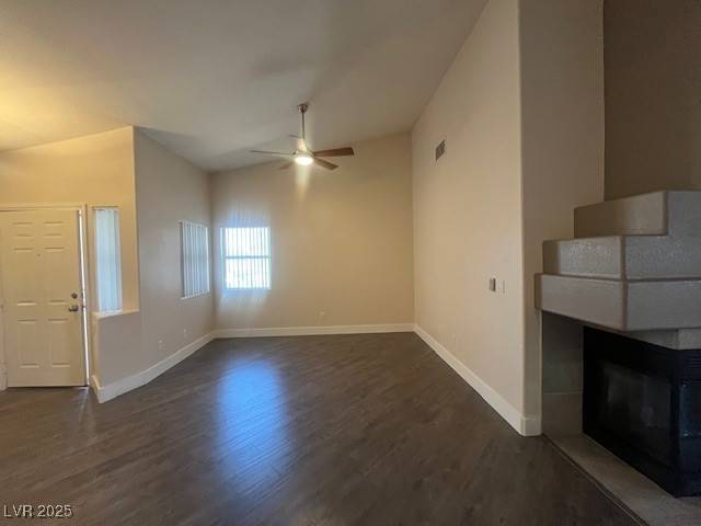 Las Vegas, NV 89129,3352 Kylemore ST #103