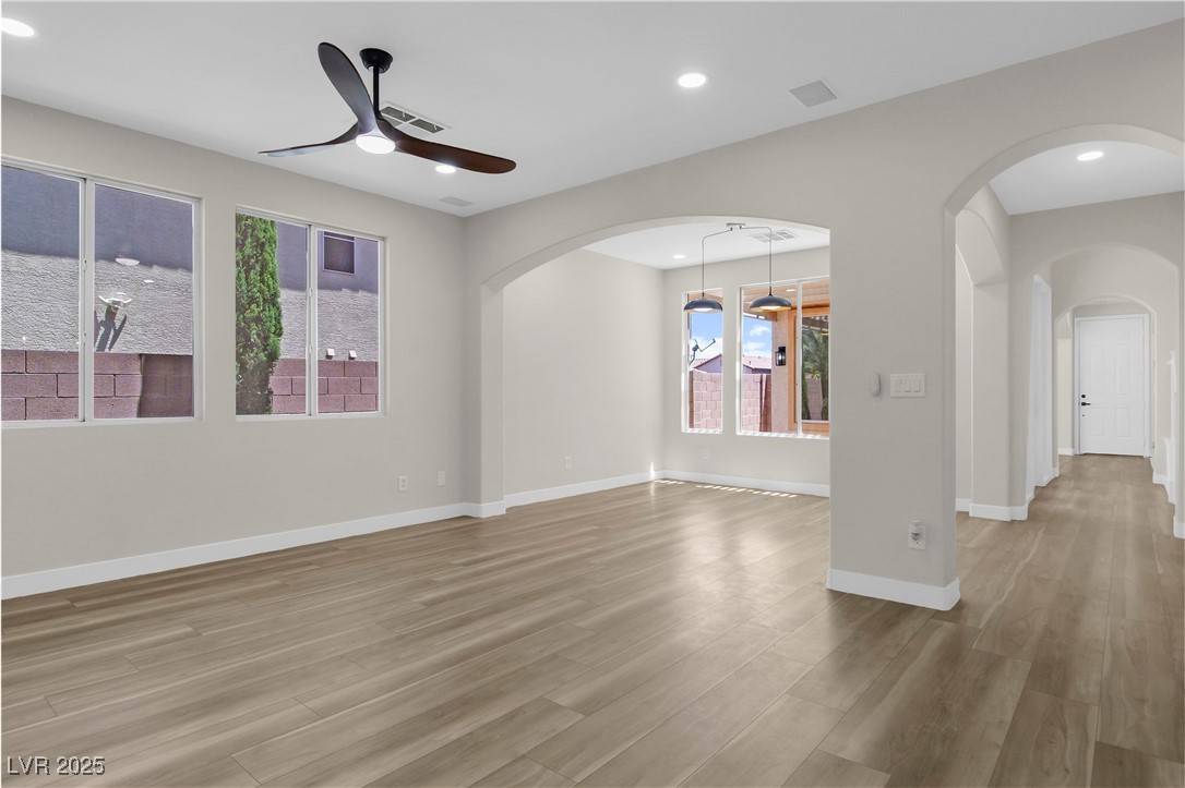 Henderson, NV 89012,177 Rocky Star ST