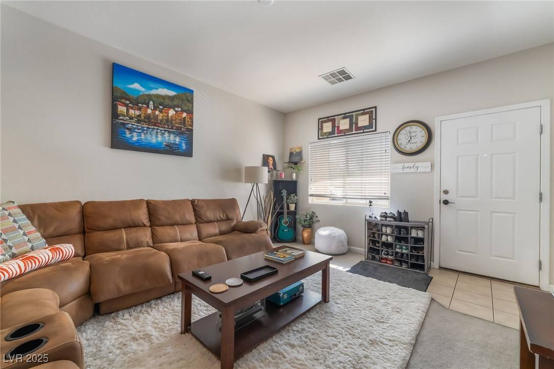 Henderson, NV 89052,11140 African Sunset ST