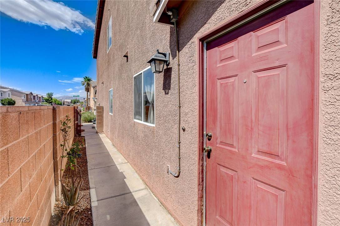 Las Vegas, NV 89115,3673 Calypso Beach CT