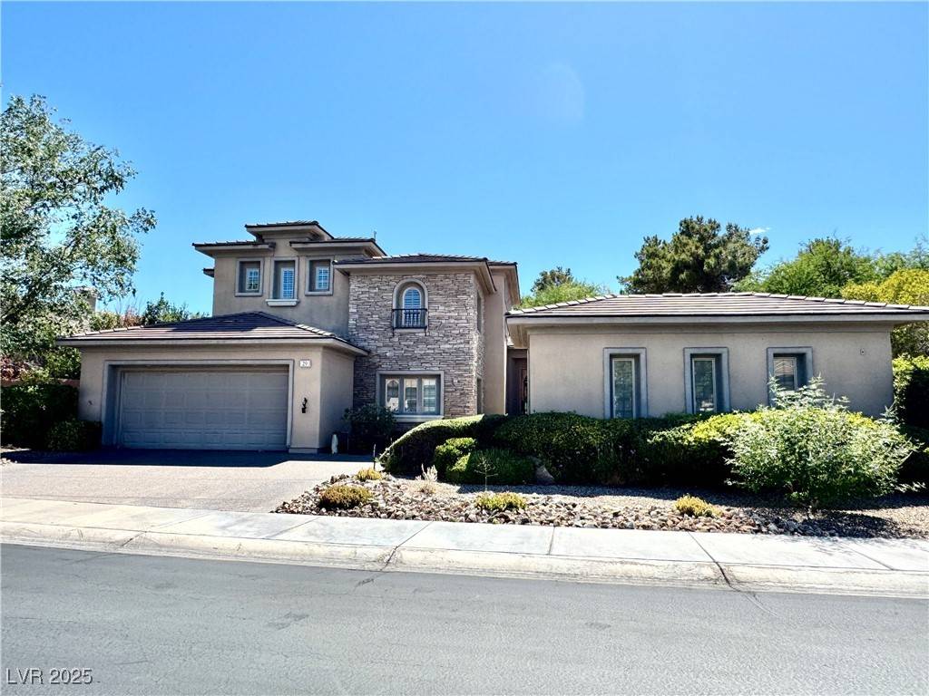 29 Desert Highlands DR, Henderson, NV 89052