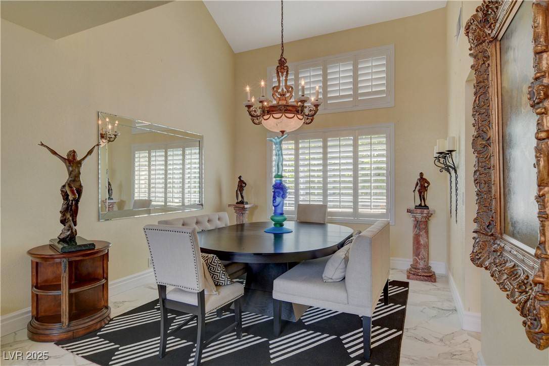 Las Vegas, NV 89128,7613 Hackensack CT