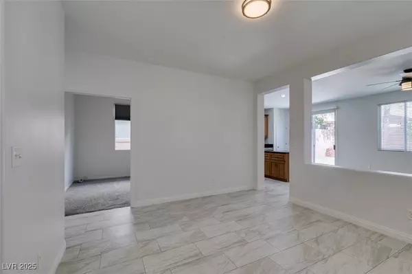 Las Vegas, NV 89144,11004 Napa Ridge DR